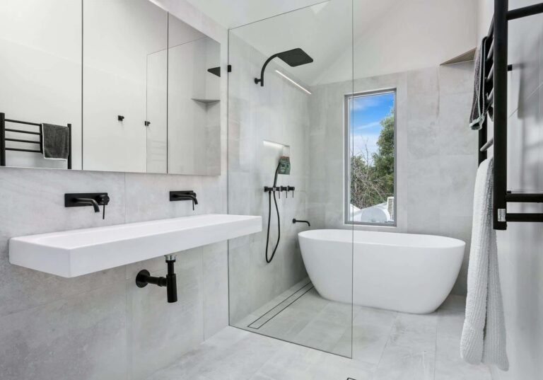 Professional bathroom renovation company in Dubai. premium bathroom renovation in dubai